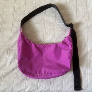 BAGGU Medium Nylon Crescent Bag (Extra Pink)